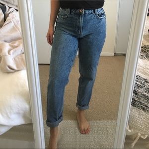 Mom jeans